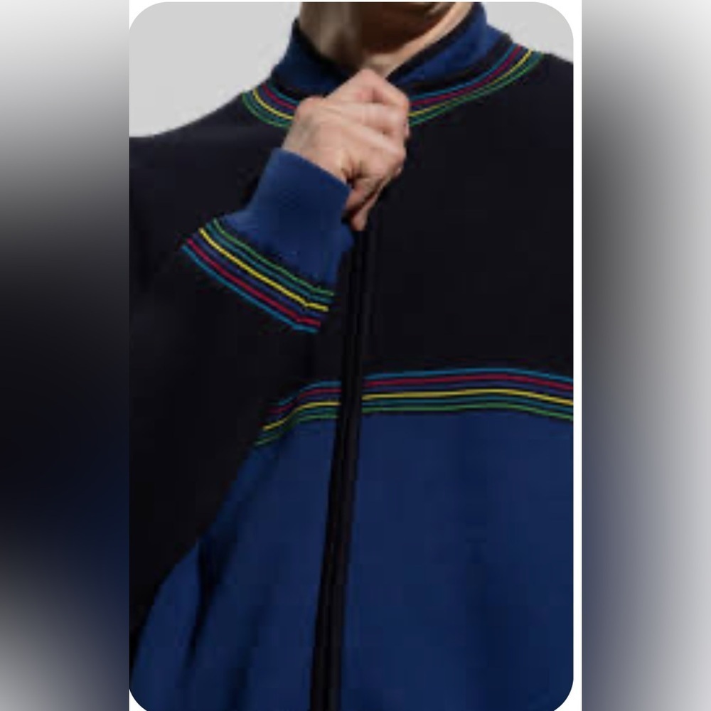 Paul Smith Size S Men's Zip-up
Cardigan sweater Navy blue Regular
Fit, New!!!